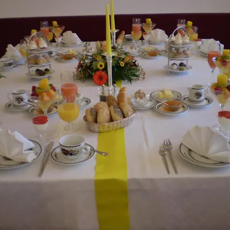 Hotel Christine
