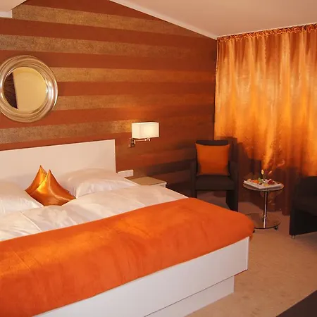 Christine Hotel